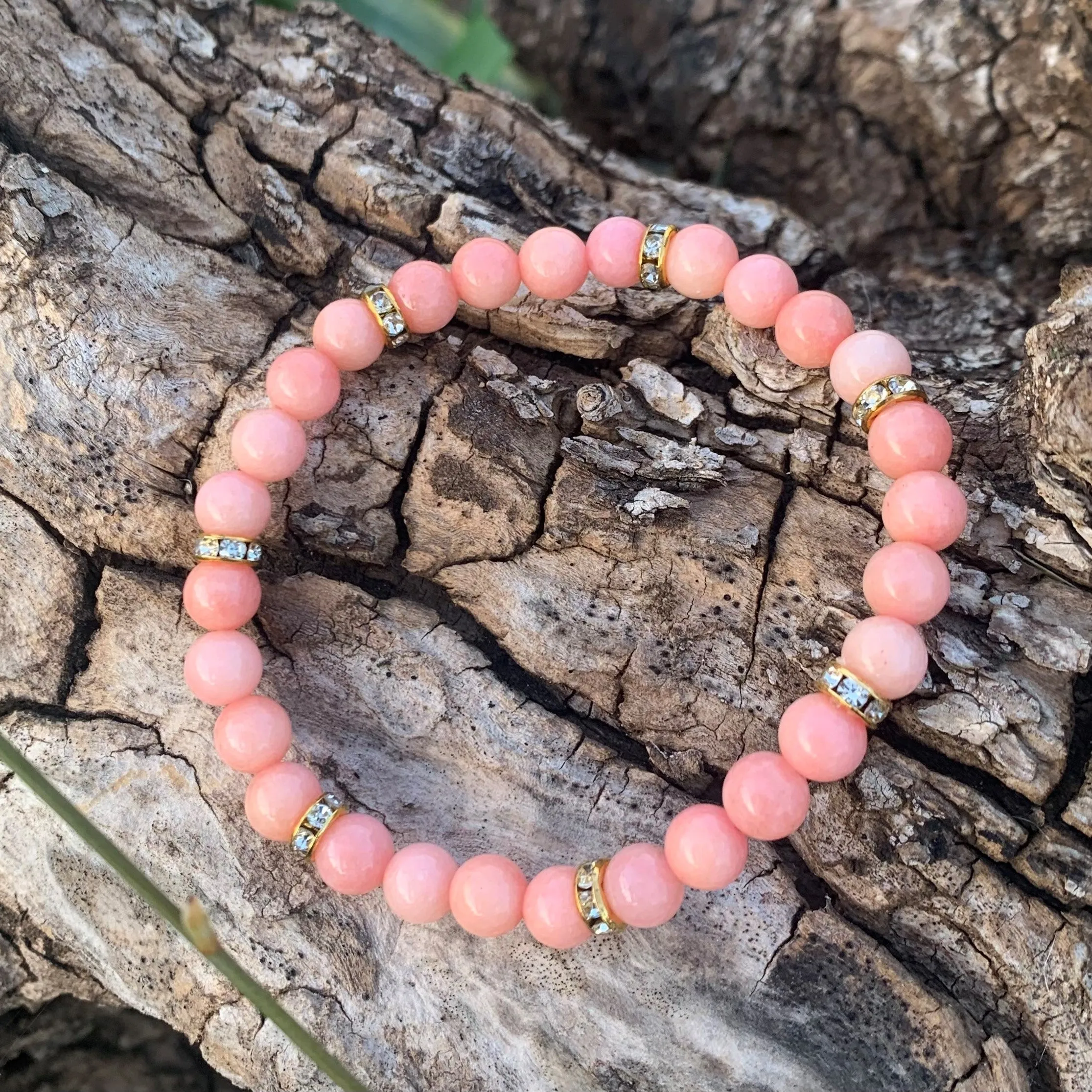 AAA rhodonite bracelet and gold finish, "the management of emotions"