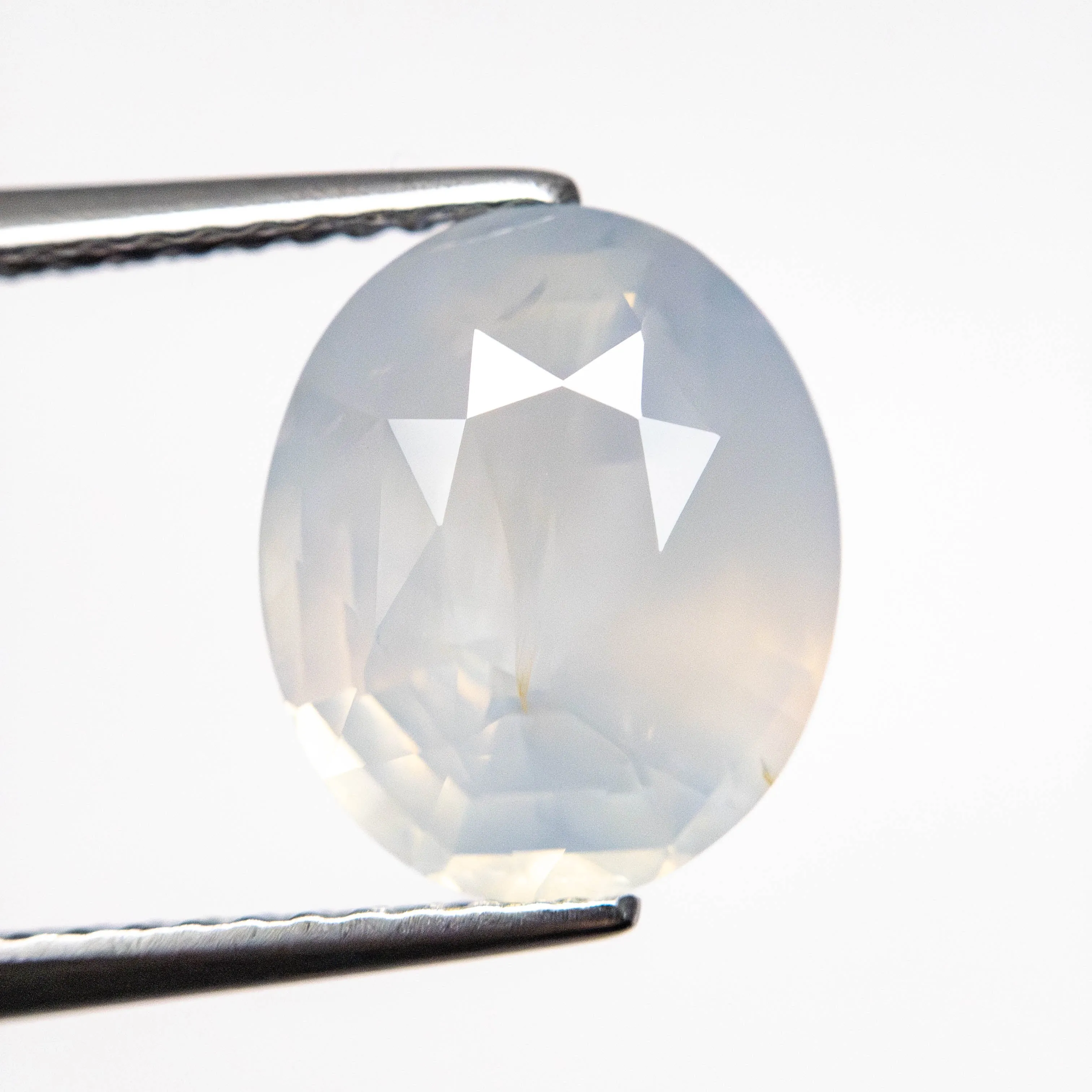 Blue Brilliant Sapphire - 4.05ct Oval