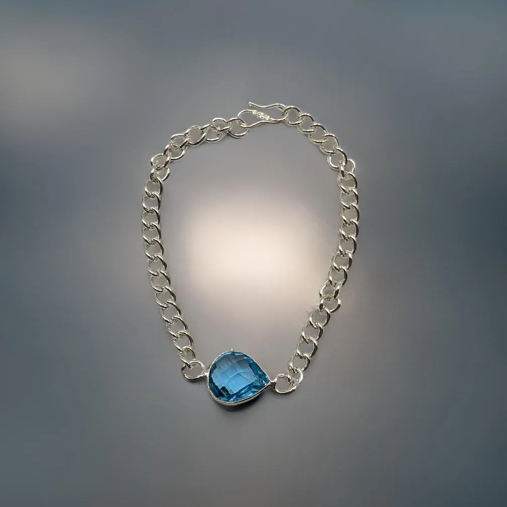 Blue Topaz - Bracelet.