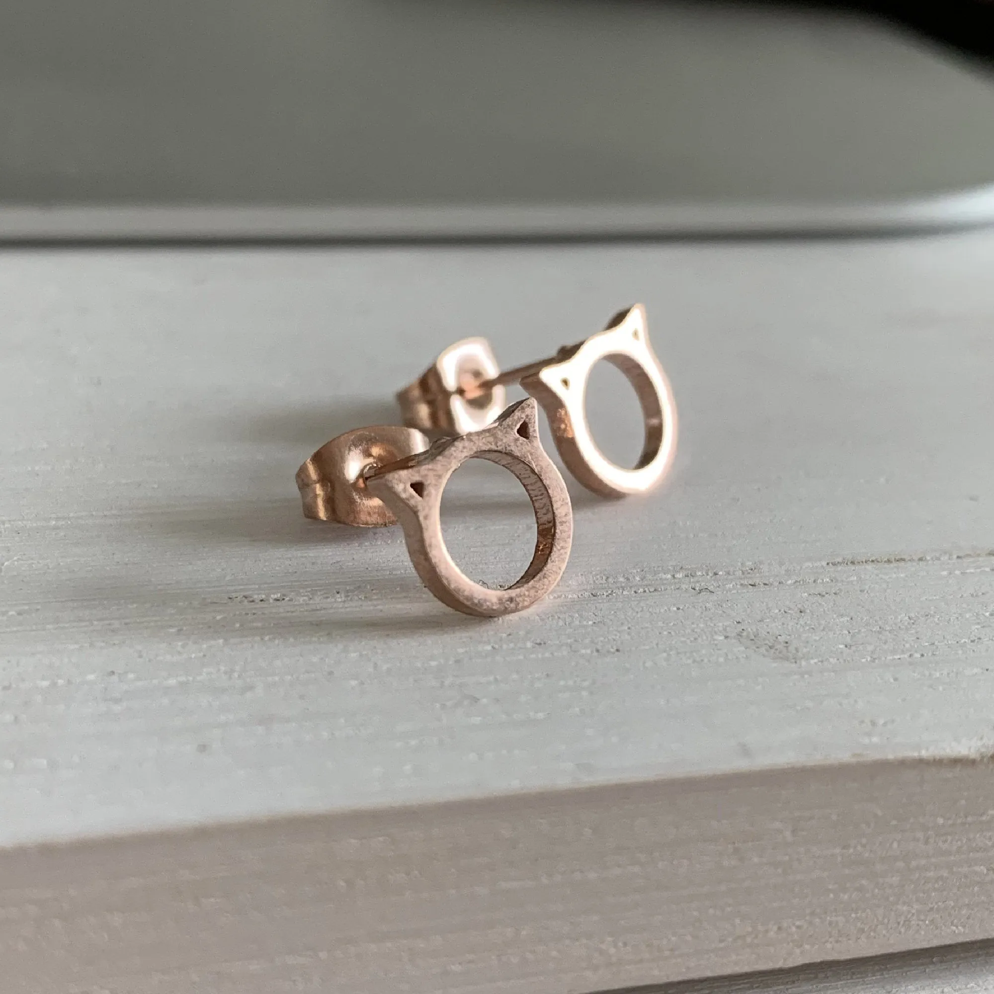 Cat Ears Ring of O Stud Earrings