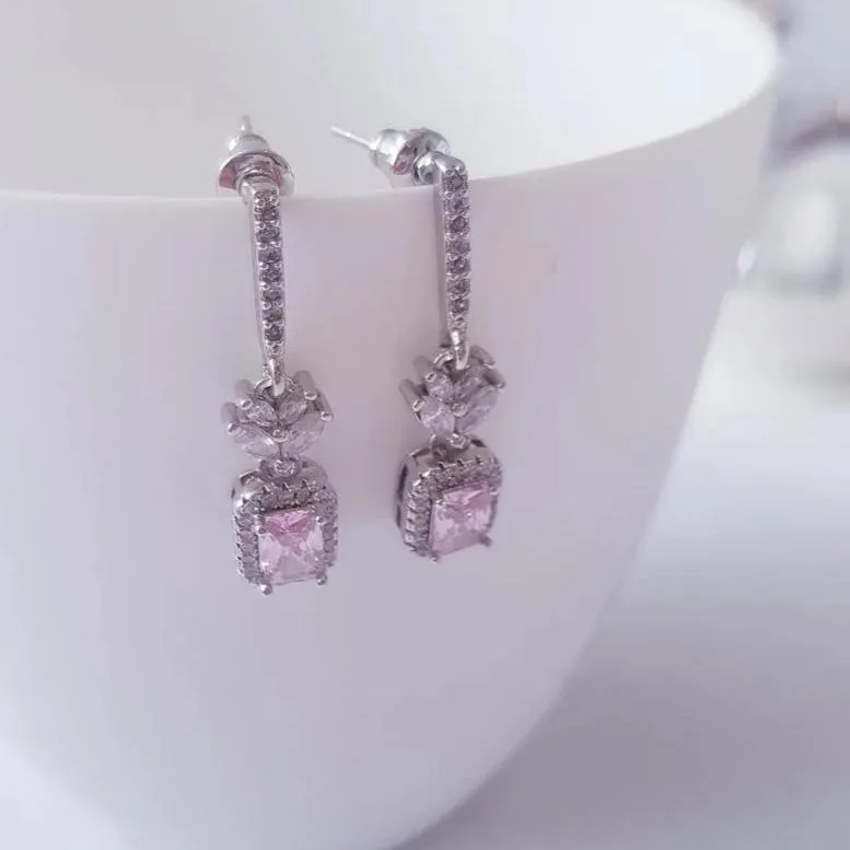 Drop Marquees Earrings