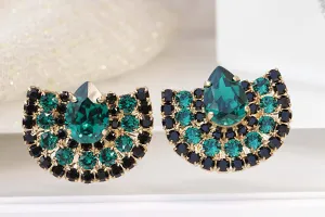 EMERALD STUDS