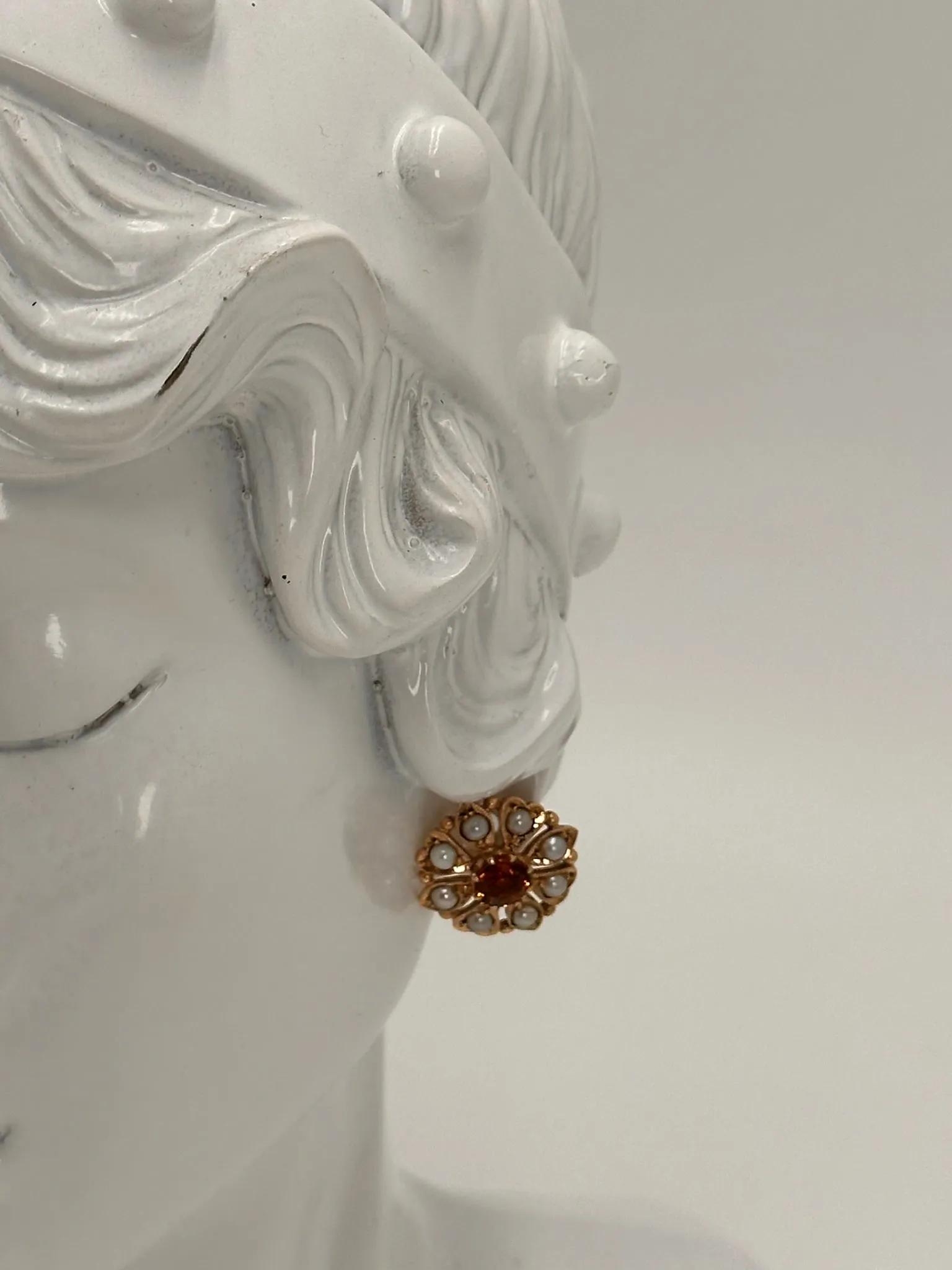 Exquisite 9ct Yellow Gold Citrine & Seed Pearl Cluster Earrings - Radiant