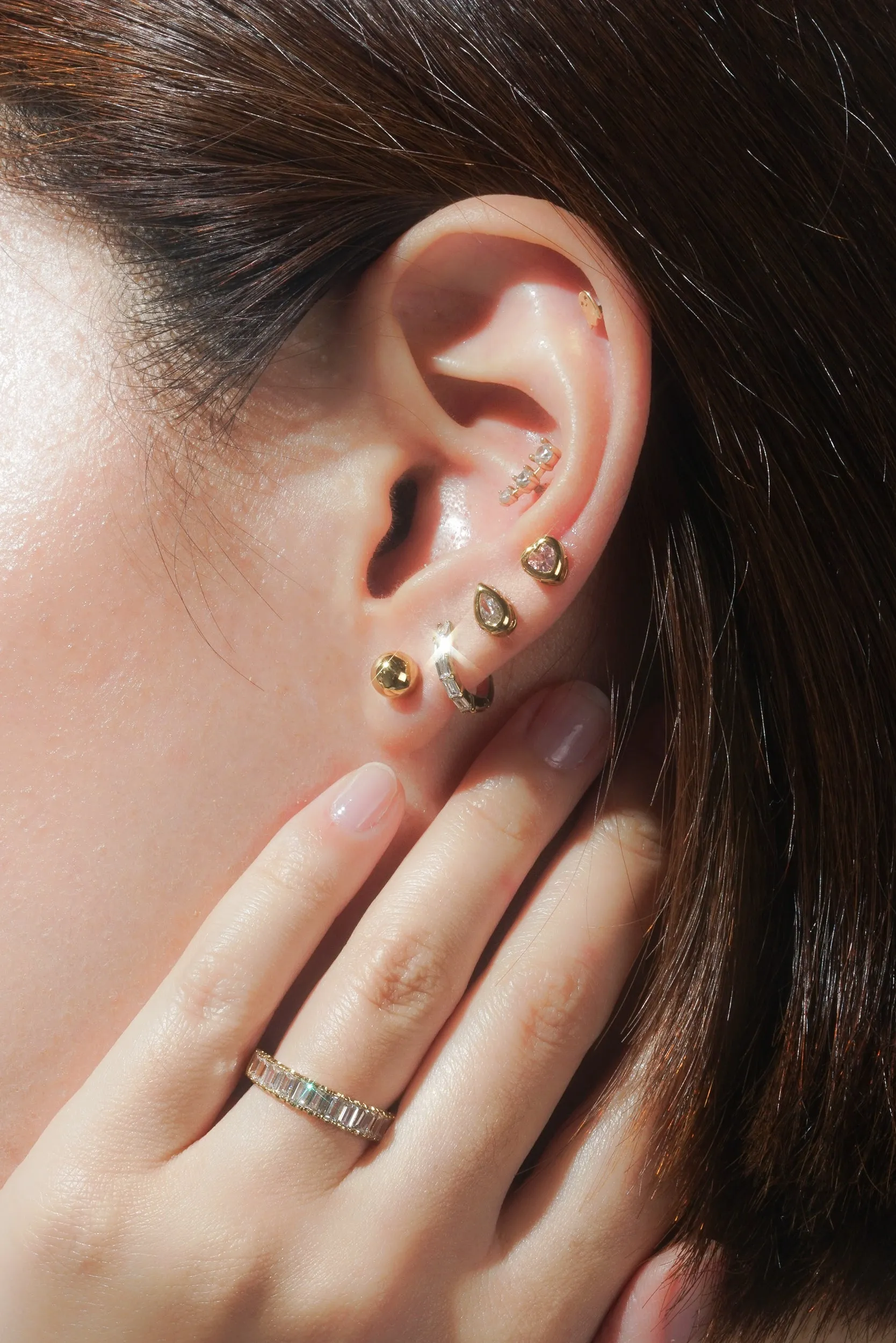 Heart Bezel Studs (Pair)
