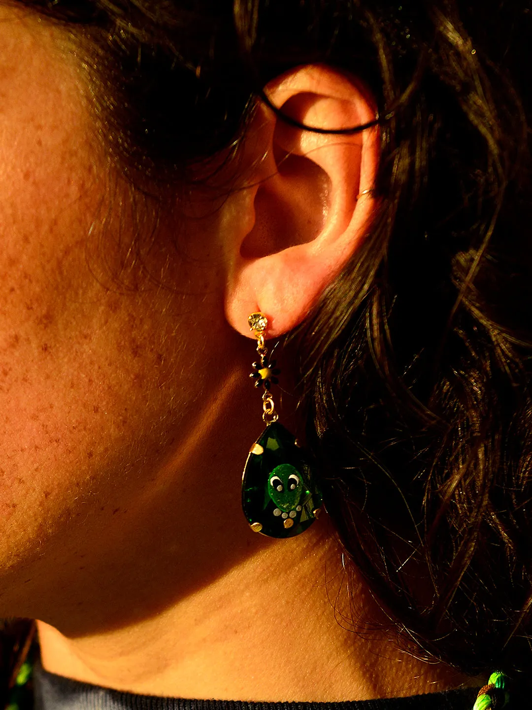 KALEIDOSCOPE DREAM EARRINGS (EMERALD/ALIEN)