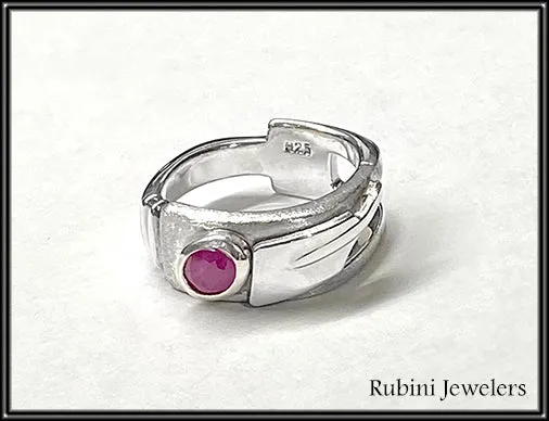 Modern Split Square Rowing Ring with Ruby