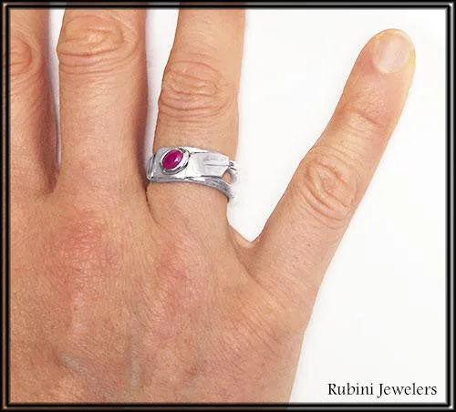 Modern Split Square Rowing Ring with Ruby