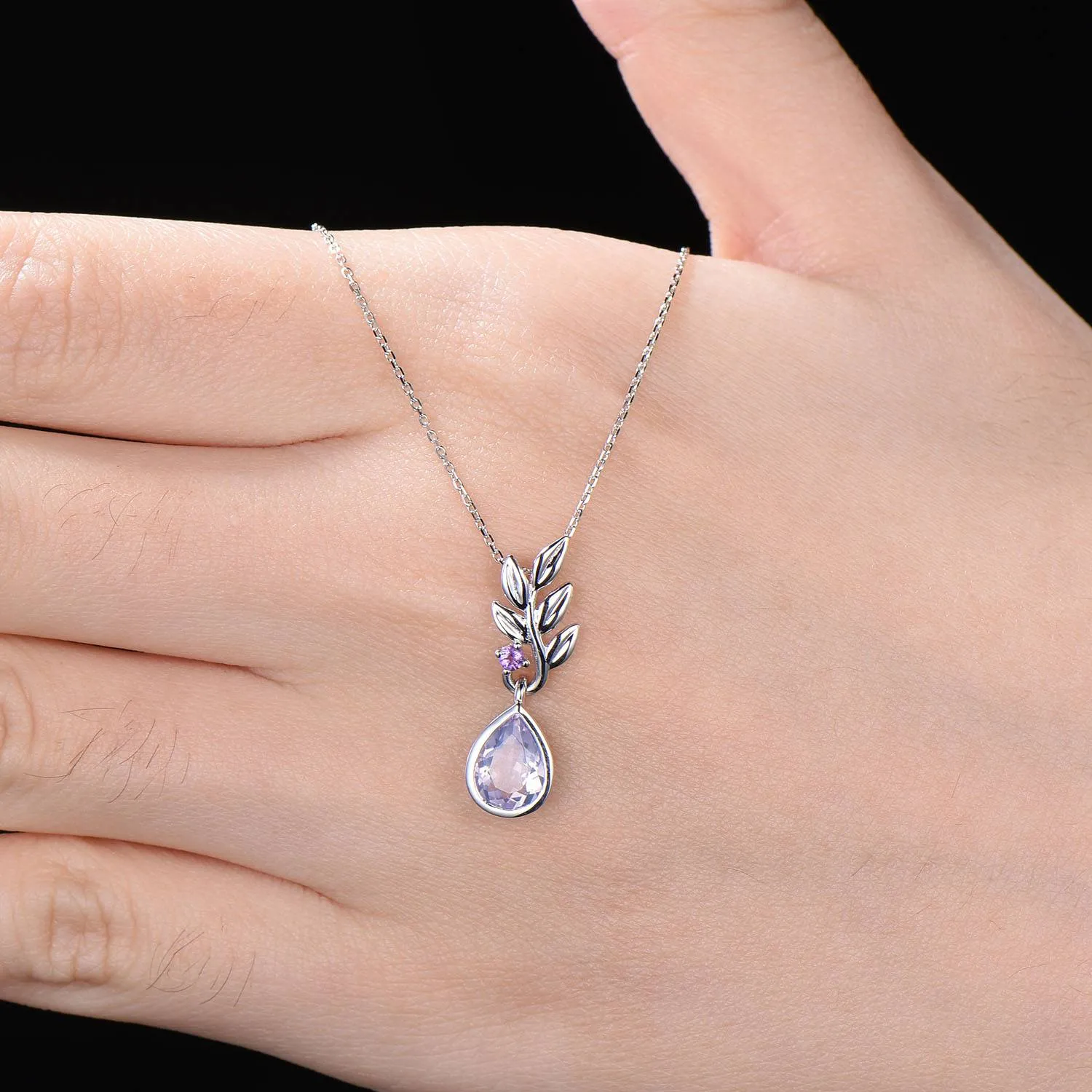 Natural Lavender Amethyst Necklace 14k Yellow Gold Olive Leaf Necklace Pear Shaped Vintage Purple Amethyst Pendant February Birthstone Gifts