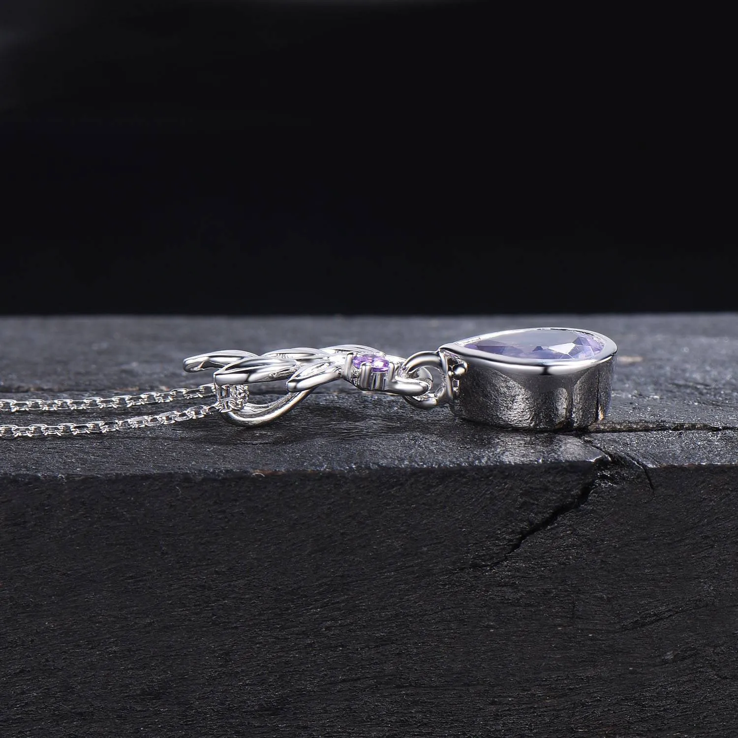 Natural Lavender Amethyst Necklace 14k Yellow Gold Olive Leaf Necklace Pear Shaped Vintage Purple Amethyst Pendant February Birthstone Gifts