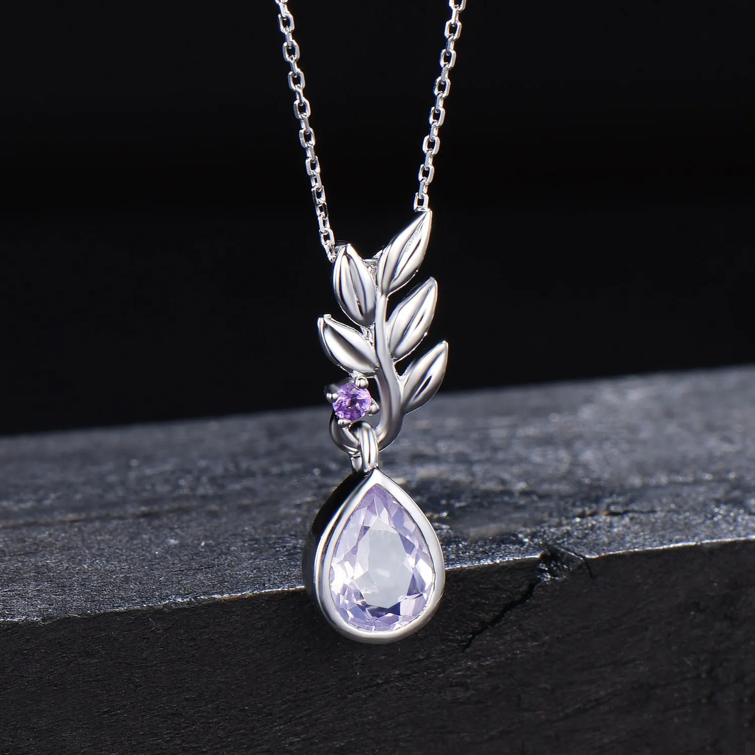Natural Lavender Amethyst Necklace 14k Yellow Gold Olive Leaf Necklace Pear Shaped Vintage Purple Amethyst Pendant February Birthstone Gifts
