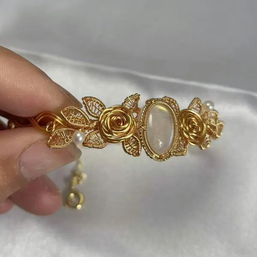 [Rose] Handmade Moonstone Bracelet - Wire Wrapped Jewelry