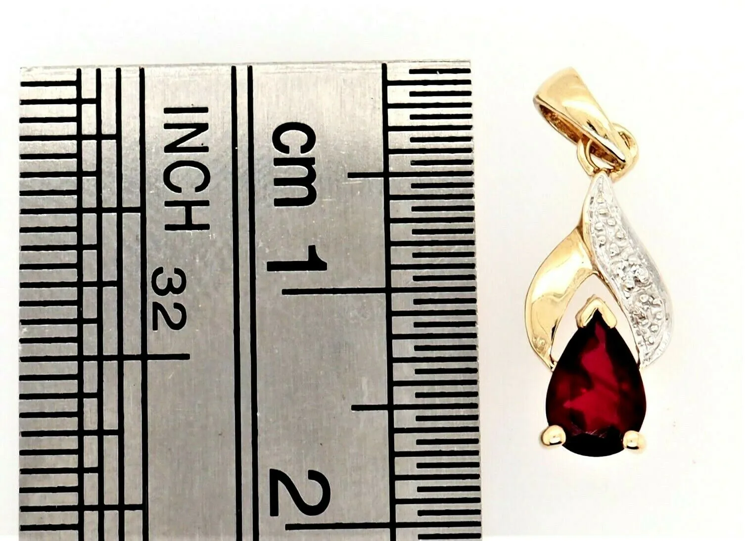 Ruby & Diamond 9ct Yellow Gold Pendant