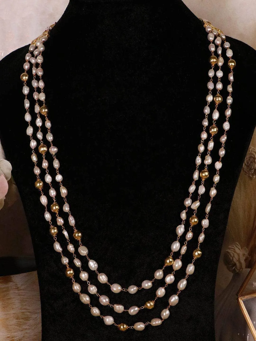 Shell Pearl Triple Layered Haar