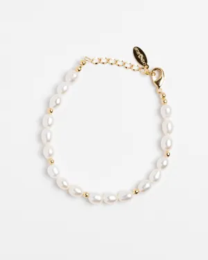 Simple Pearl Bracelet